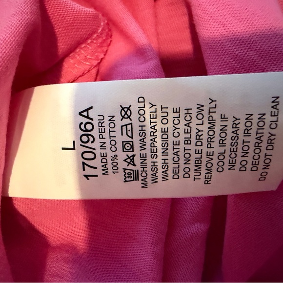 Kate Spade Strawberry T-Shirt NWT size Large - Picture 4 of 4